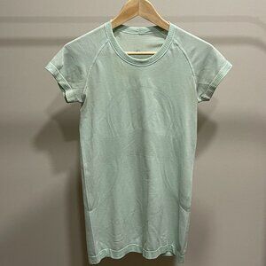 LULULEMON Swiftly Tech Short Sleeve Women's Activewear - Size 6 - Mint